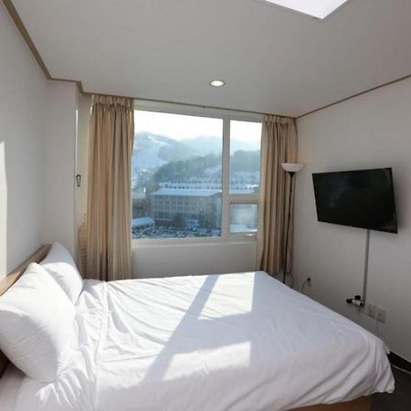 平昌白雪旅馆酒店 外观 照片