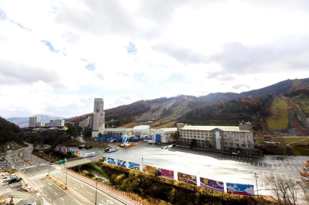 平昌白雪旅馆酒店 外观 照片